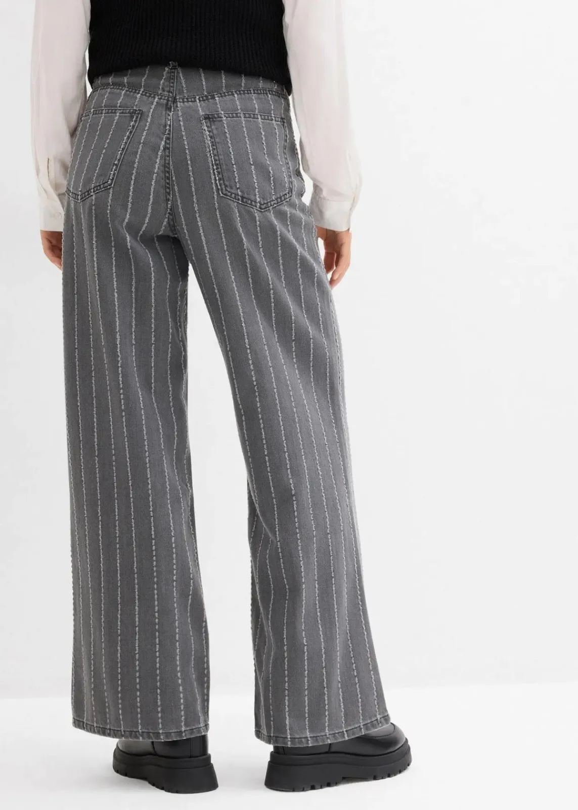 bonprix Bekleidung·Shirts & Tops|Jeans^Wide-Leg-Jeans High Waist mit Destroyed Effekten grau denim used