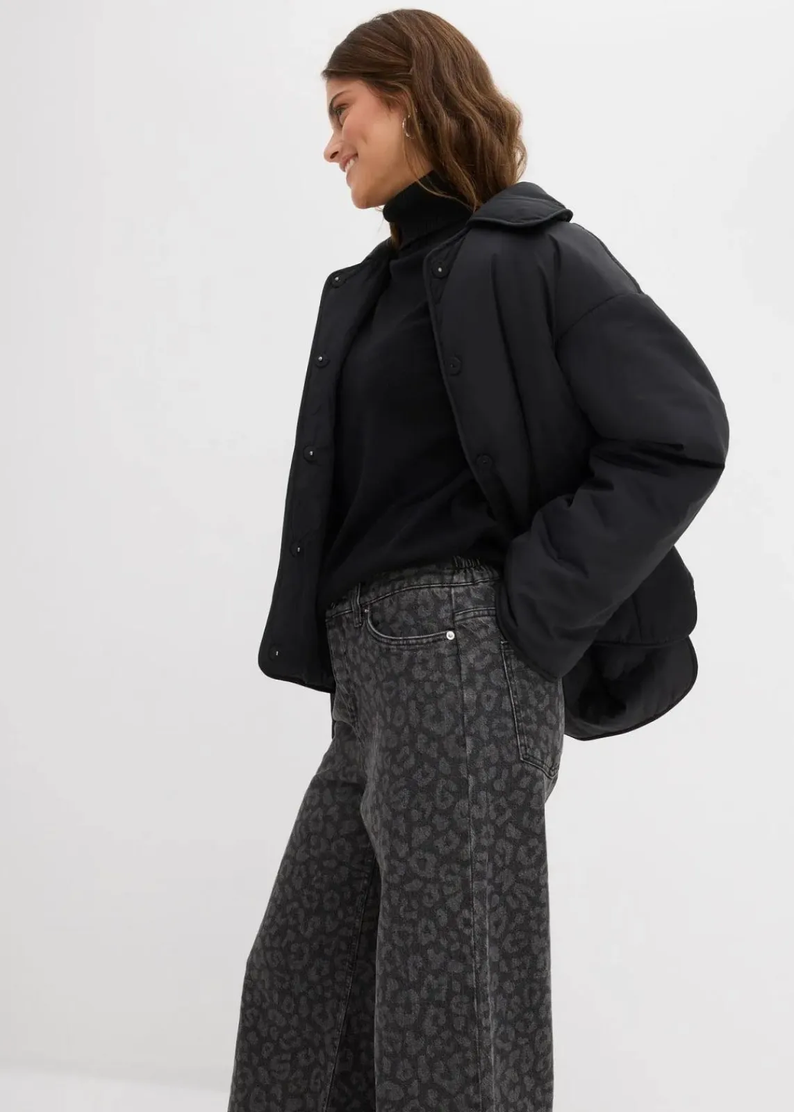 bonprix Kurzgrößen|Bekleidung·Shirts & Tops^Wide-Leg-Jeans Mid Waist dunkelgrau denim leo bedruckt