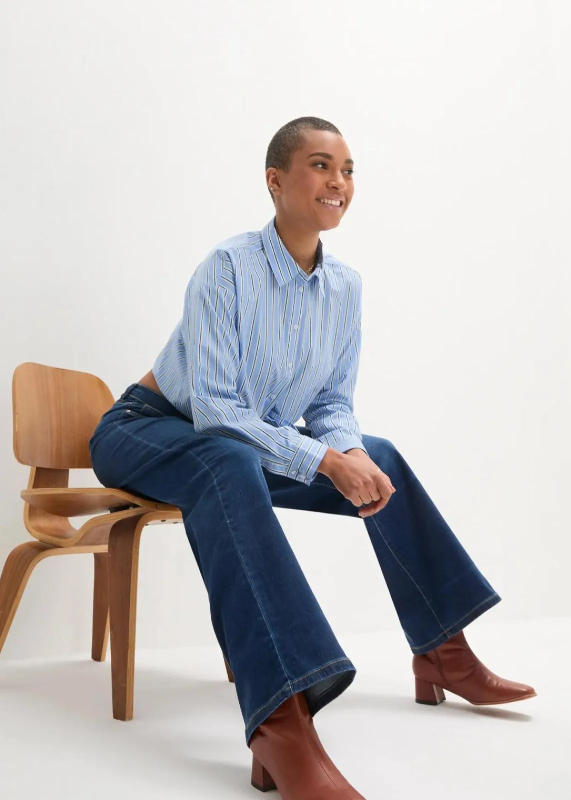 bonprix Jeans|Bekleidung·Shirts & Tops^Wide-Leg-Jeans Mid Waist, Bequembund blau denim