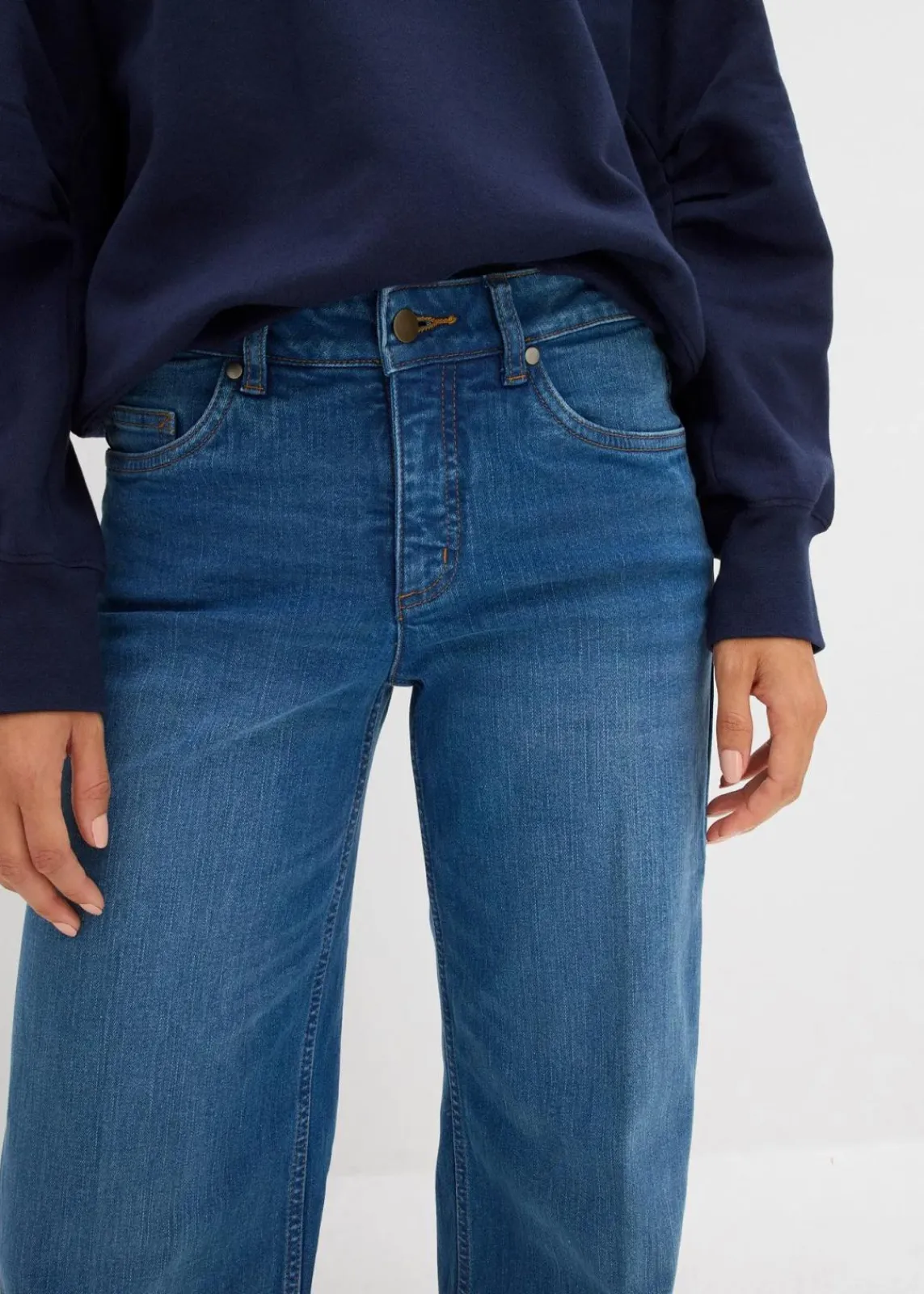 bonprix Bekleidung·Shirts & Tops|Nachhaltigere Materialien^Wide-Leg-Jeans Mid Waist Bio- Baumwolle blau denim used