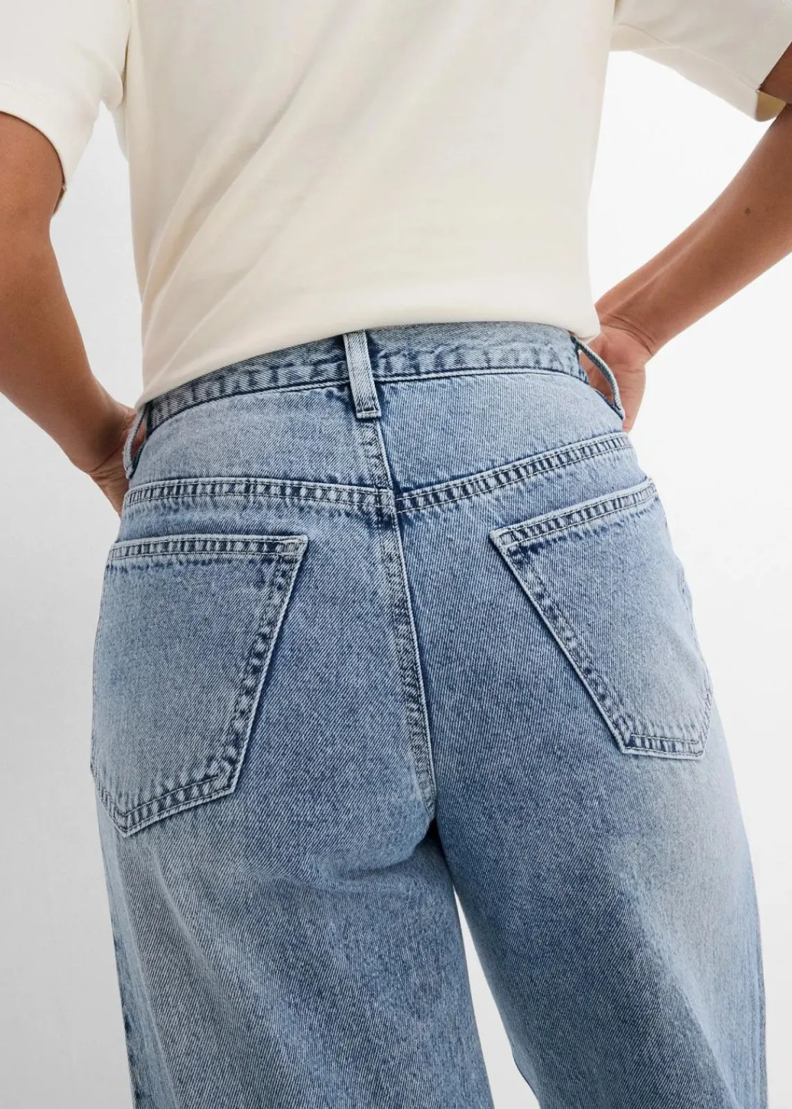 bonprix Jeans|Kurzgrößen^Wide-Leg-Jeans Mid Waist, Low Stretch eisblau denim used