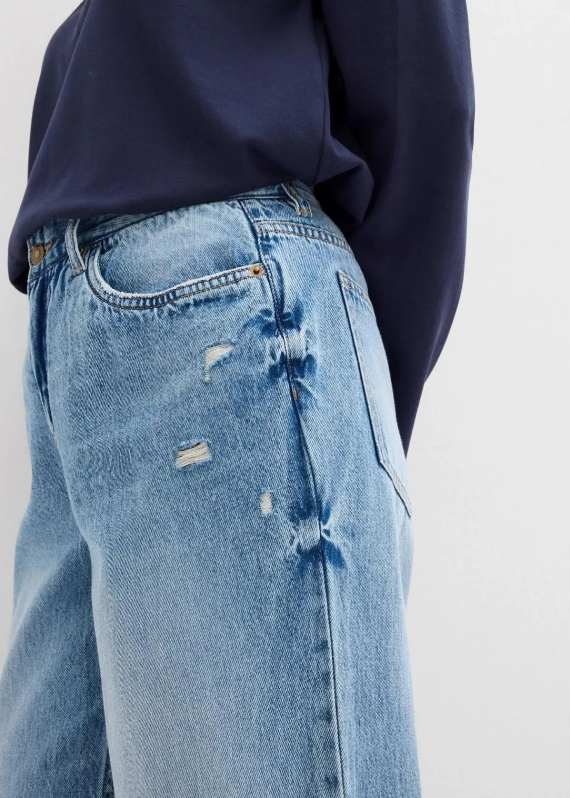 bonprix Kurzgrößen|Bekleidung·Shirts & Tops^Wide-Leg-Jeans Mid Waist, Low Stretch hellblau denim used