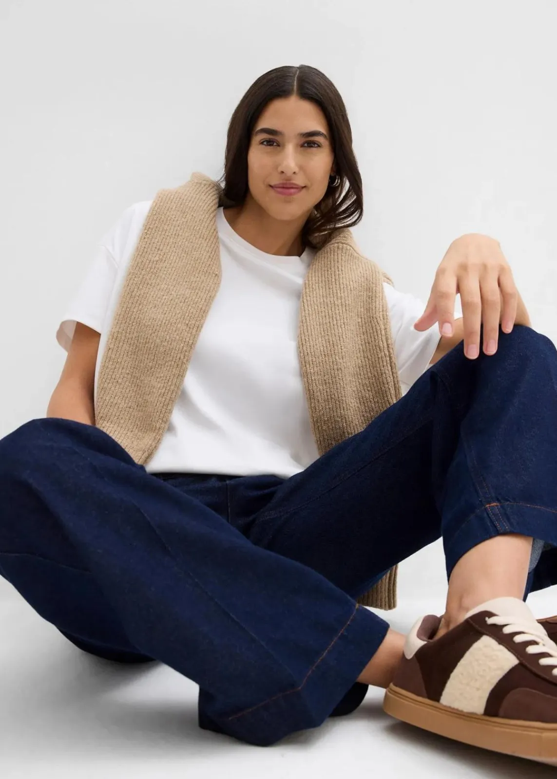bonprix Bekleidung·Shirts & Tops|Jeans^Wide-Leg-Jeans Mid Waist mit Gürtel tiefblau denim ungewaschen