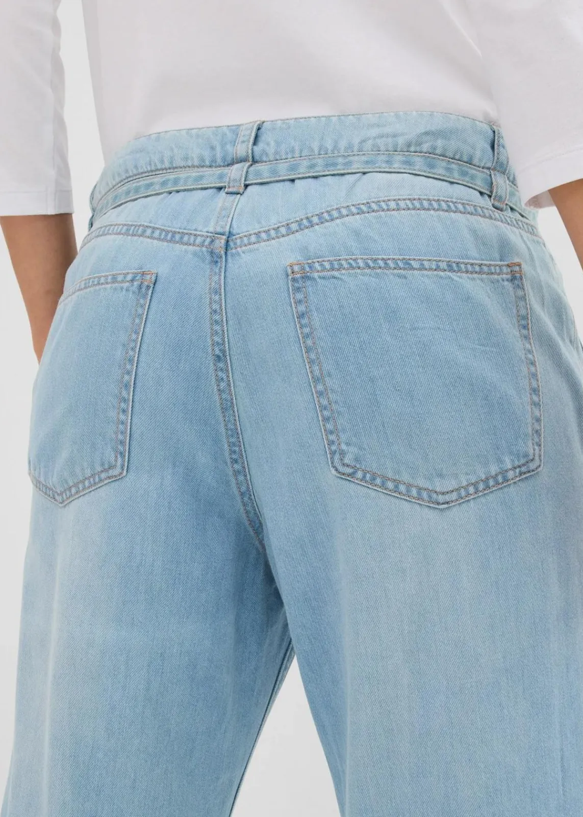 bonprix Jeans|Bekleidung·Shirts & Tops^Wide-Leg-Jeans Mid Waist mit Gürtel hellblau denim used