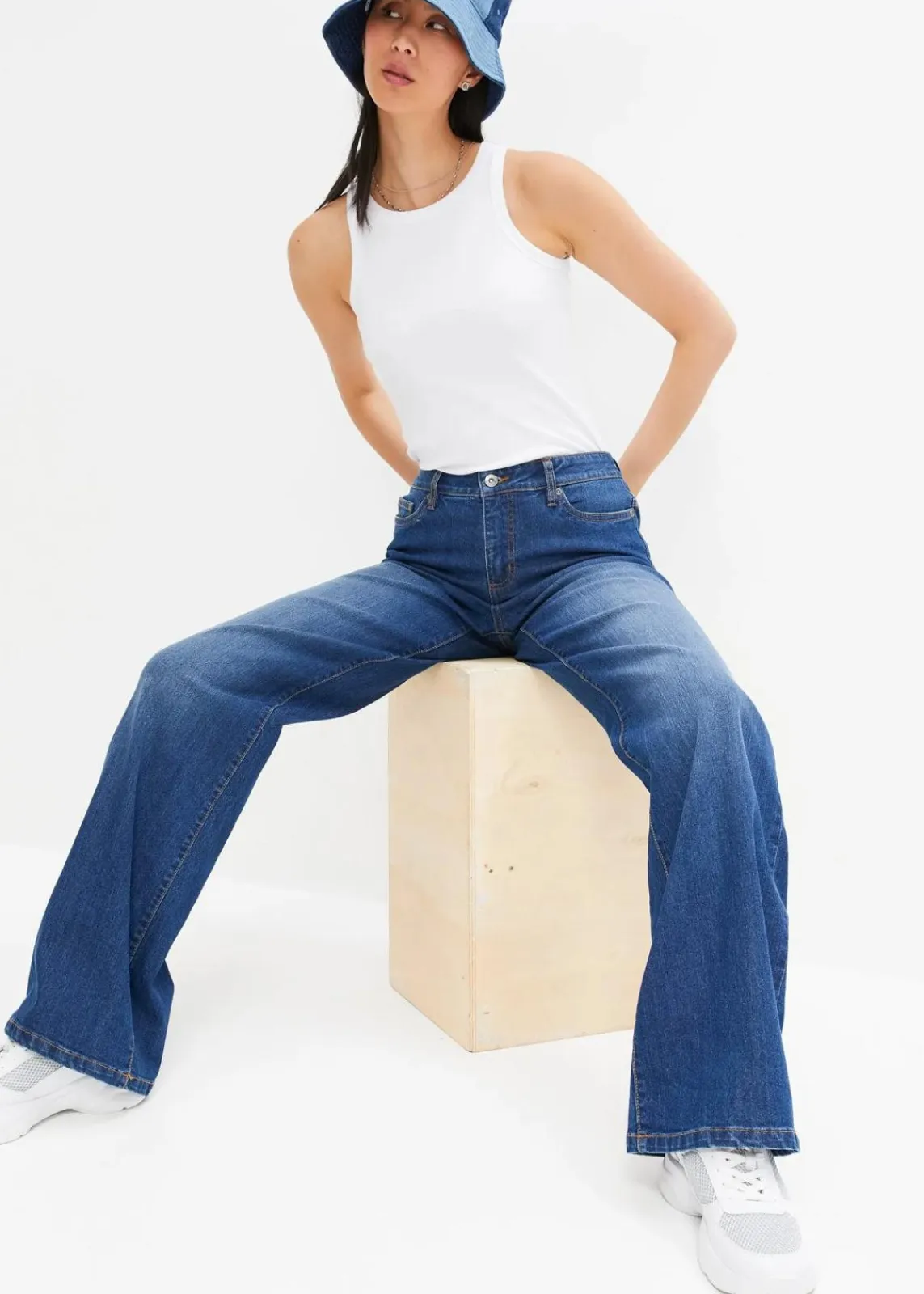 bonprix Kurzgrößen|Bekleidung·Shirts & Tops^Wide-Leg-Jeans, Mid Waist, Stretch blau denim