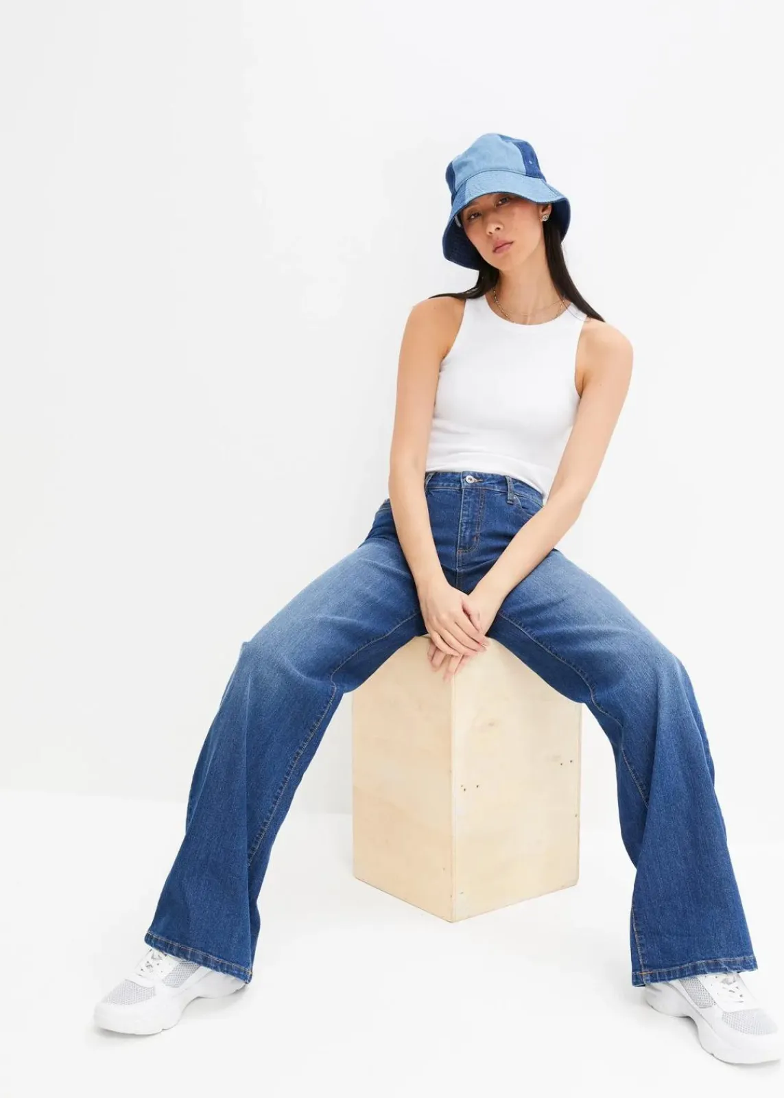 bonprix Kurzgrößen|Bekleidung·Shirts & Tops^Wide-Leg-Jeans, Mid Waist, Stretch blau denim