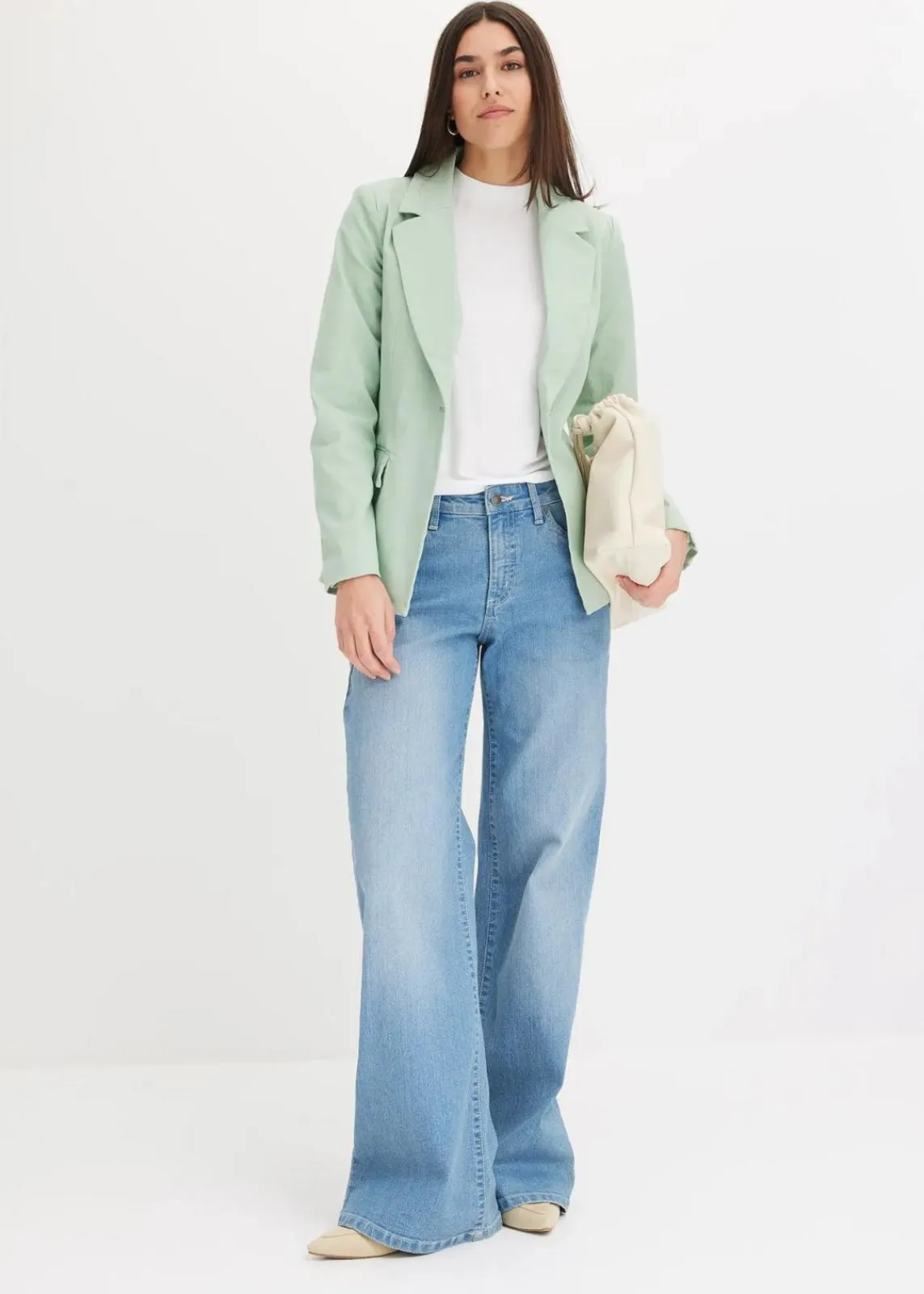 bonprix Jeans|Kurzgrößen^Wide-Leg-Jeans, Mid Waist, Stretch hellblau denim