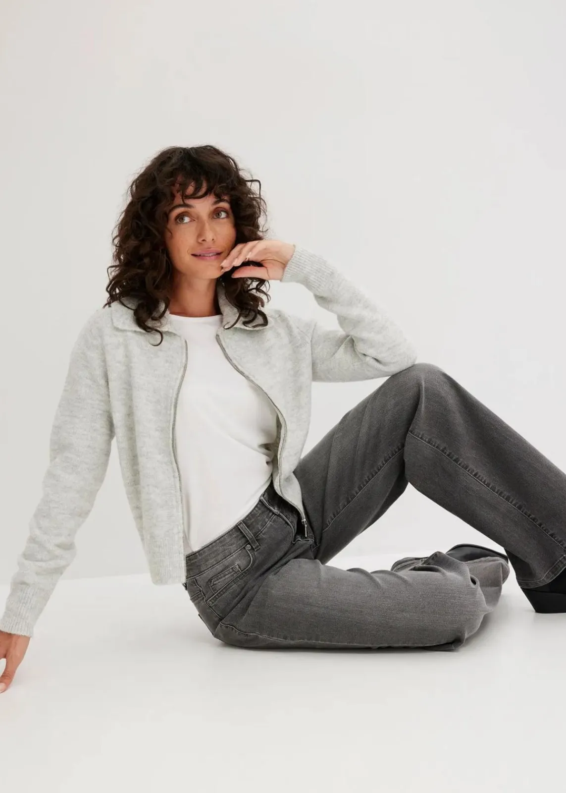 bonprix Jeans|Kurzgrößen^Wide-Leg-Jeans, Mid Waist, Stretch grau denim