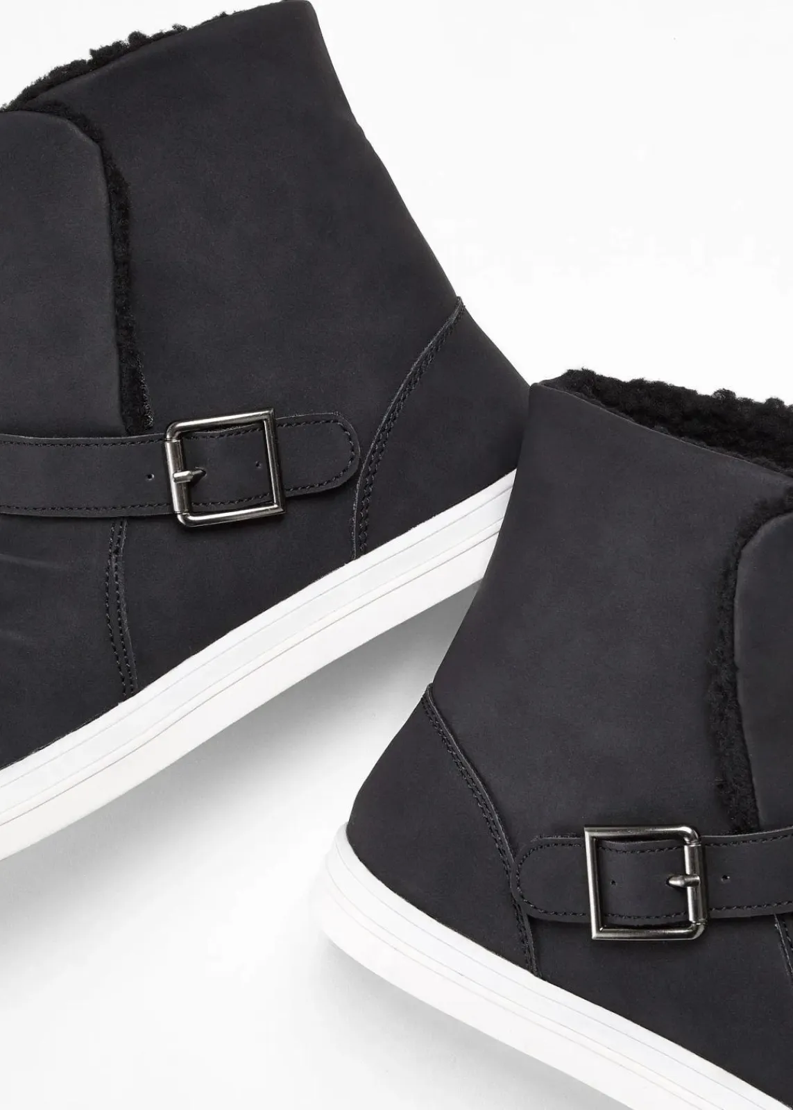 bonprix Gefütterte Winterschuhe|Boots^Winter Boot schwarz