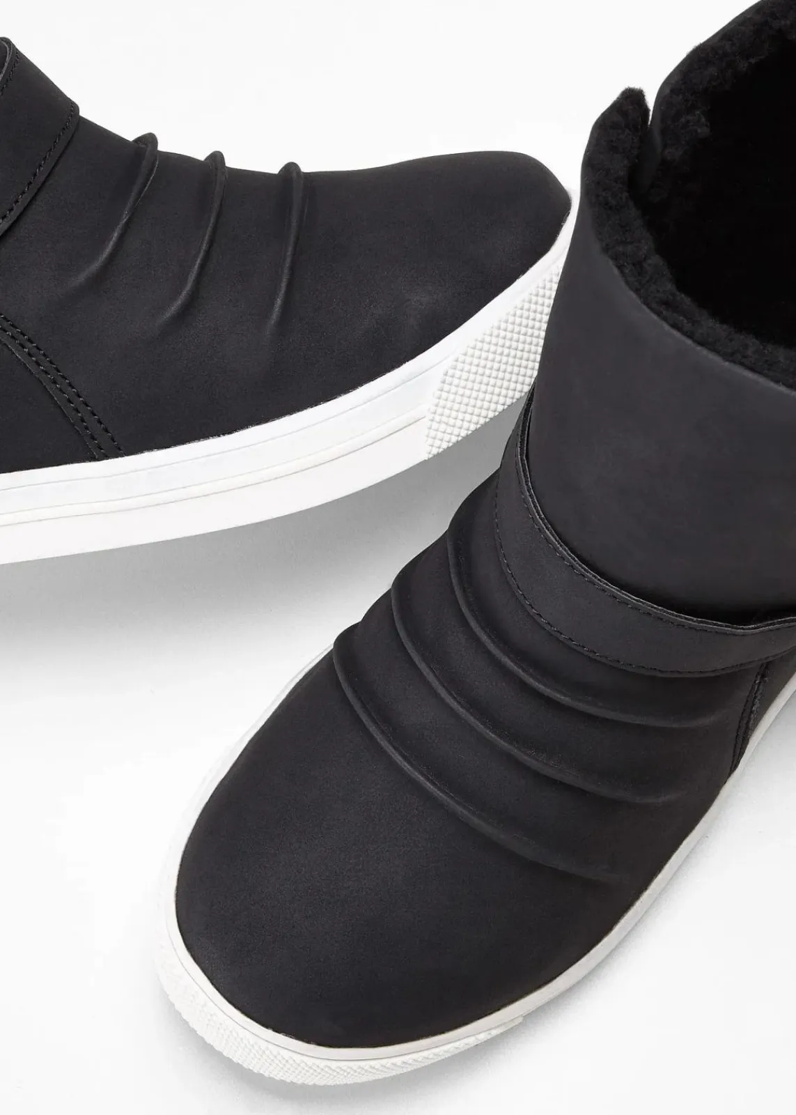 bonprix Gefütterte Winterschuhe|Boots^Winter Boot schwarz