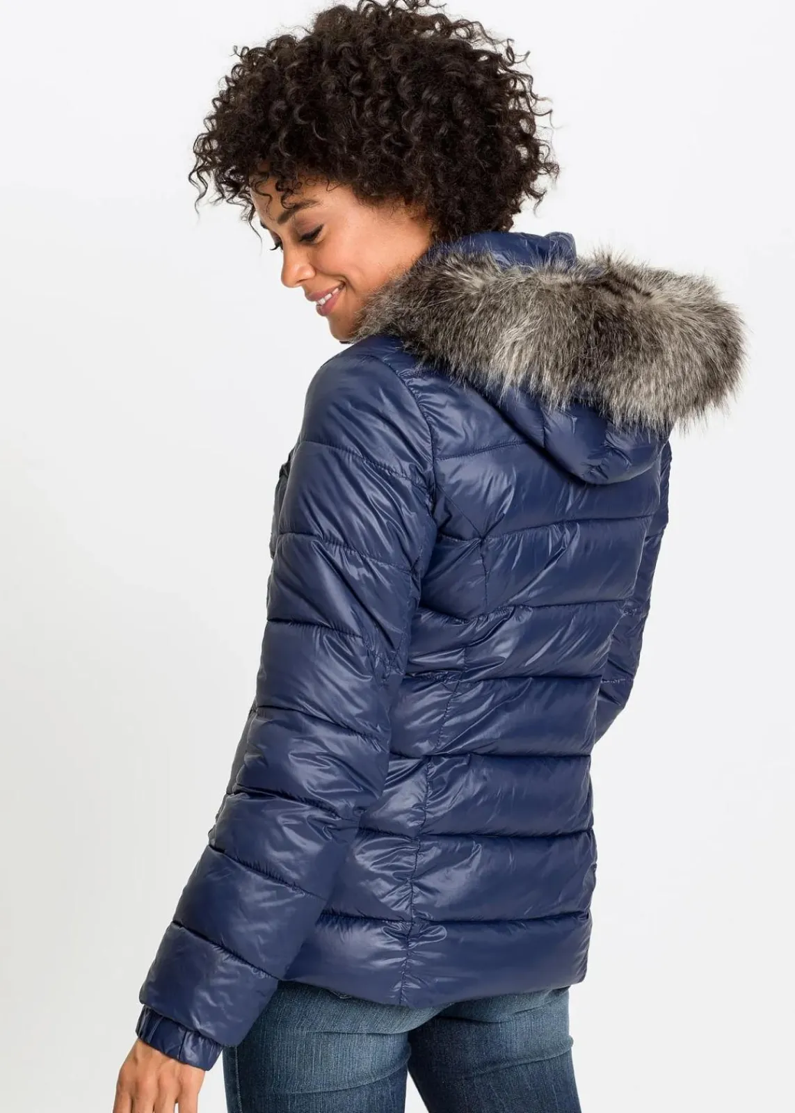 bonprix Bekleidung·Hosen|Jacken & Mäntel^Winterjacke mit Kapuze dunkelblau