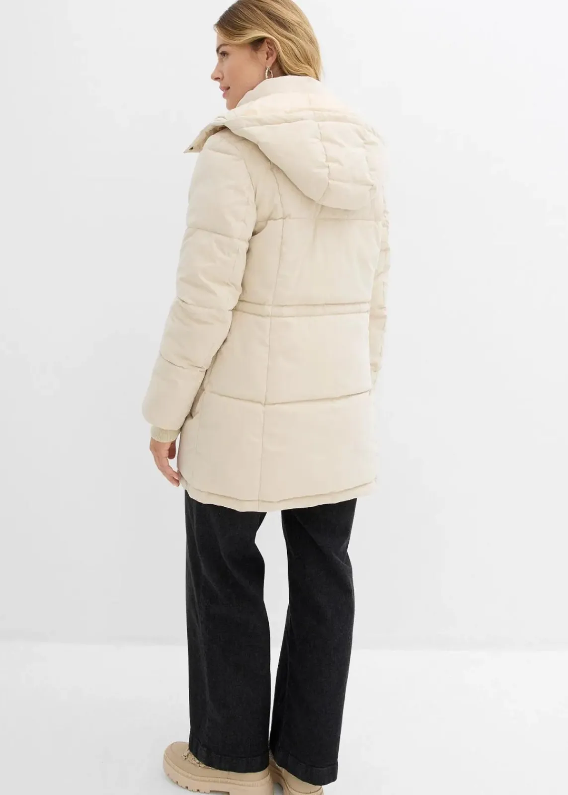 bonprix Bekleidung·Hosen|Jacken & Mäntel^Winterjacke mit verstellbarem Taillenbündchen hellsand
