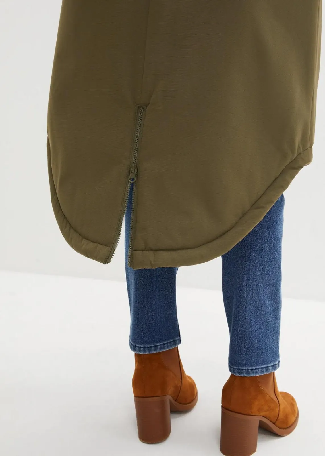 bonprix Jacken & Mäntel|Bekleidung·Hosen^Wintermantel mit Innensteppung dunkeloliv