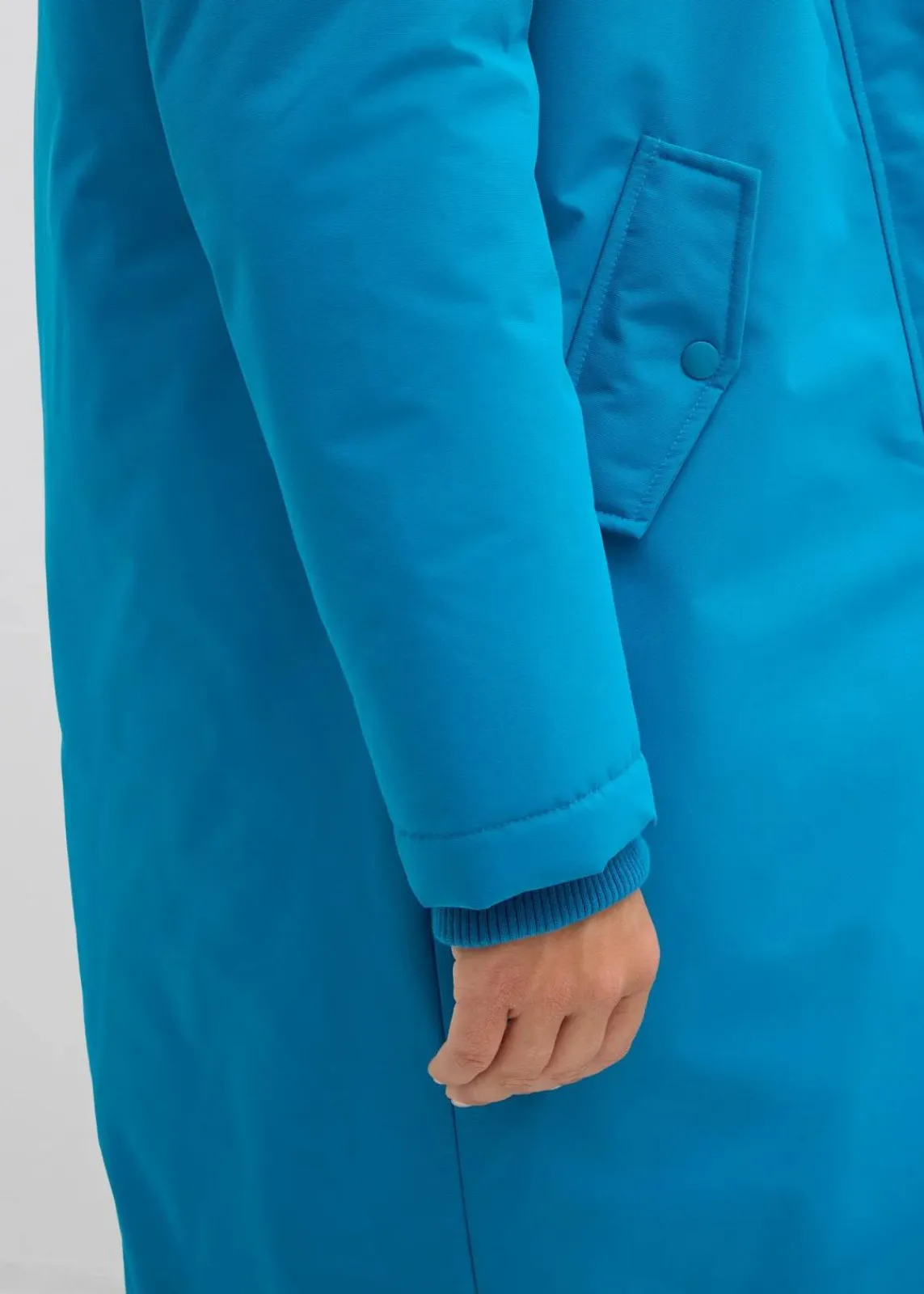 bonprix Jacken & Mäntel|Bekleidung·Hosen^Wintermantel mit Innensteppung atlantiktürkis
