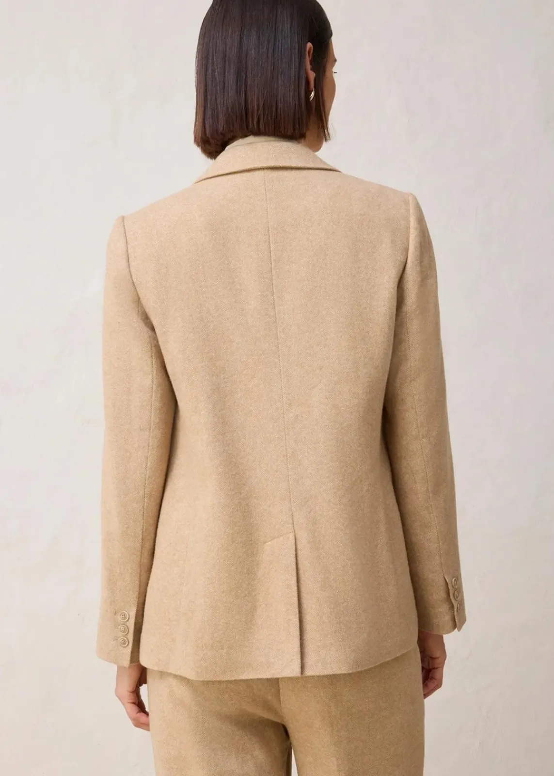 bonprix Bekleidung·Basics|Nachhaltigere Materialien^Wollblazer mit Fischgratmuster naturbeige meliert
