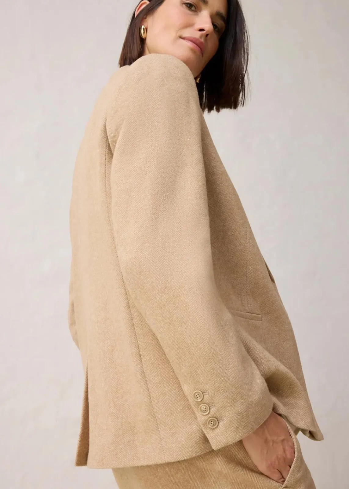 bonprix Bekleidung·Basics|Nachhaltigere Materialien^Wollblazer mit Fischgratmuster naturbeige meliert