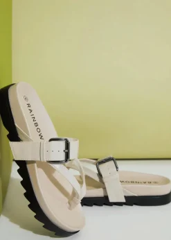 bonprix Sommerschuhe^Zehenstegpantoletten mit Profilsohle cremeweiß