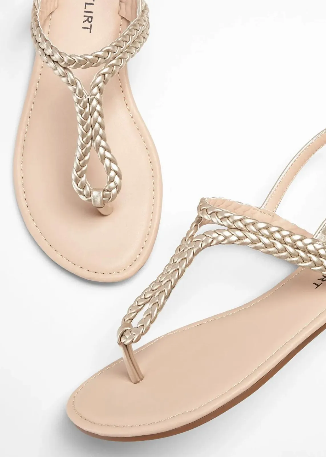 bonprix Strandmode|Sommerschuhe^Zehenstegsandalen in Flecht-Optik gold