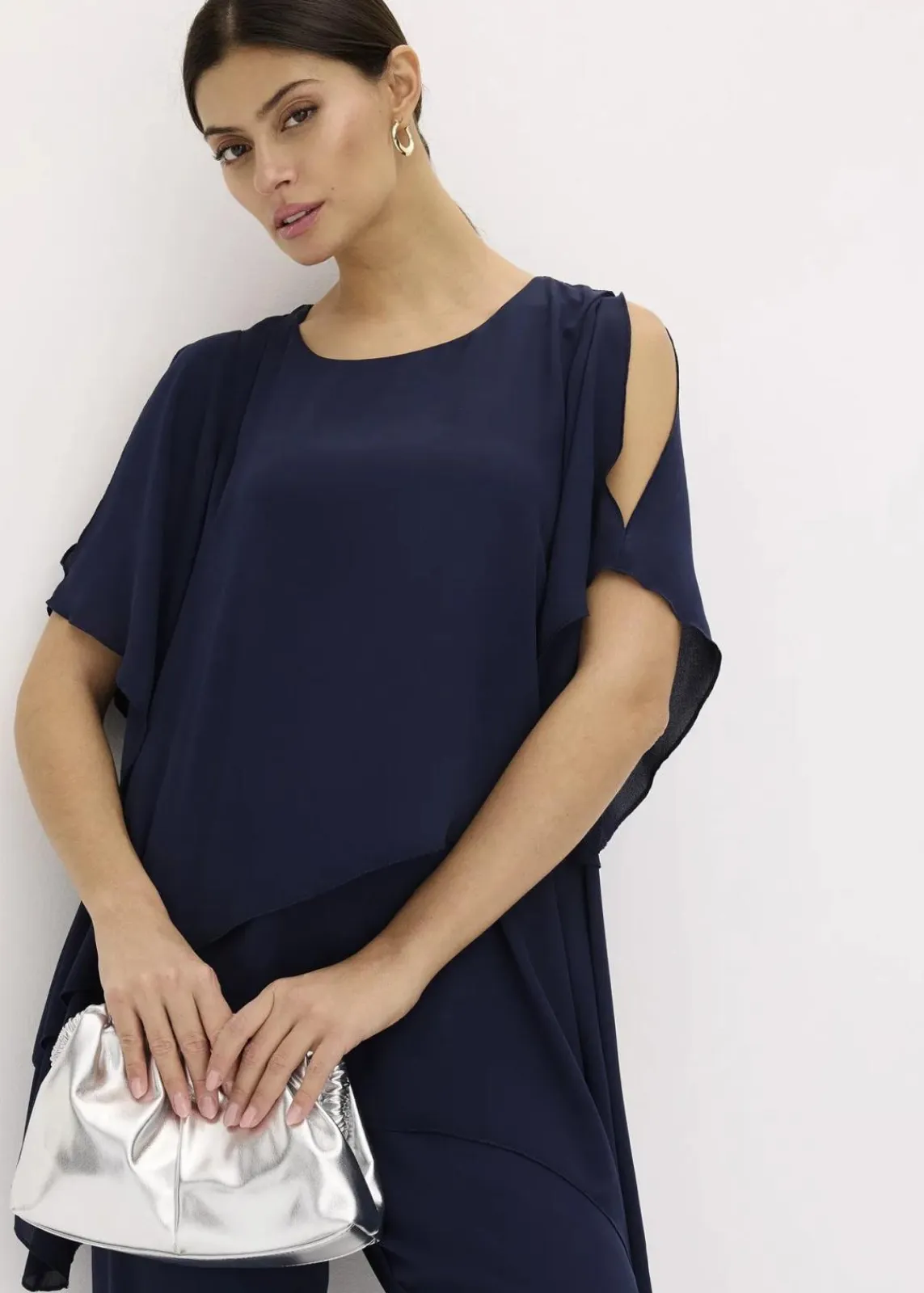 bonprix Festliche Mode|Blusen & Tuniken^Zipfelbluse im Lagen-Look dunkelblau