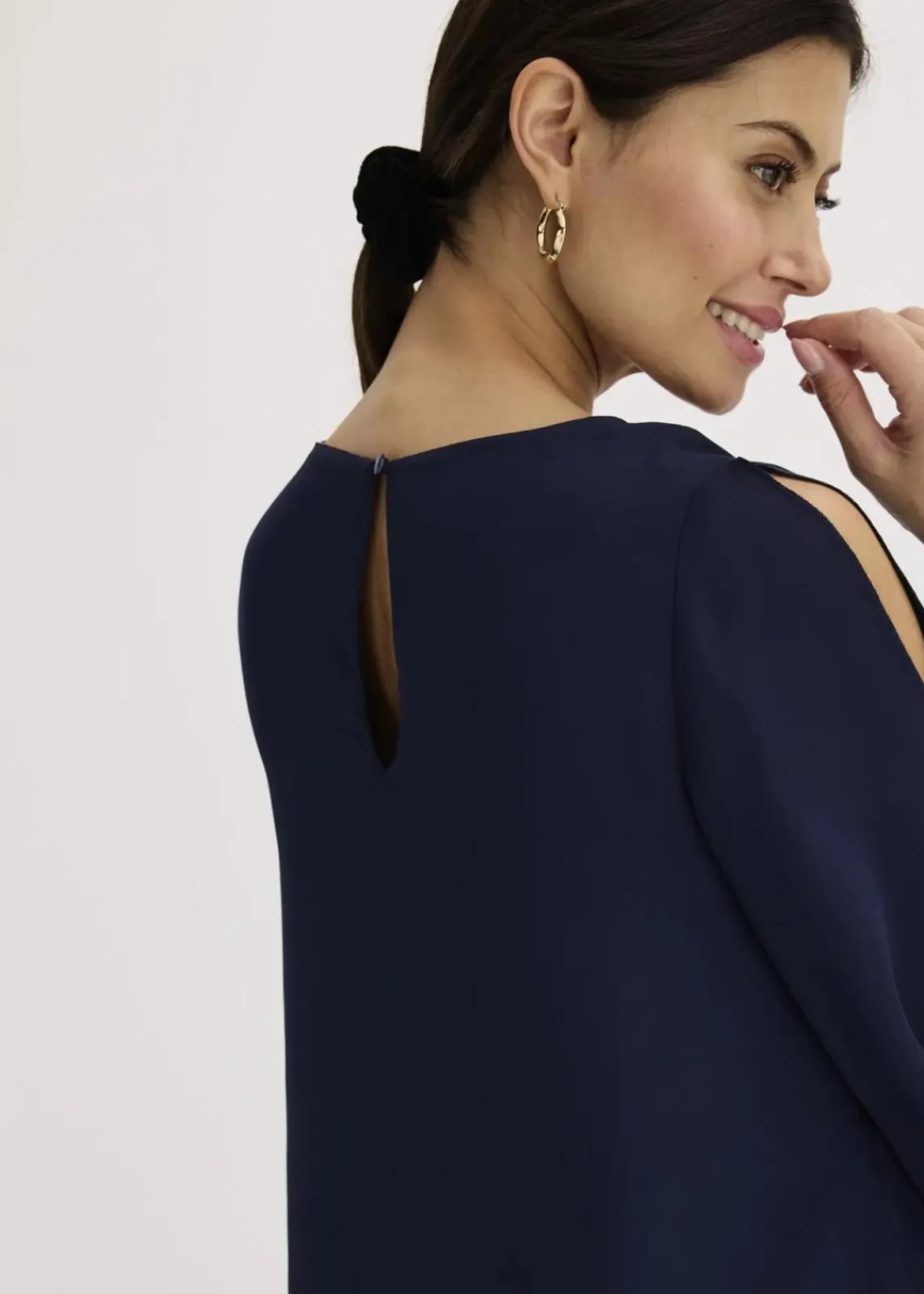 bonprix Festliche Mode|Blusen & Tuniken^Zipfelbluse im Lagen-Look dunkelblau